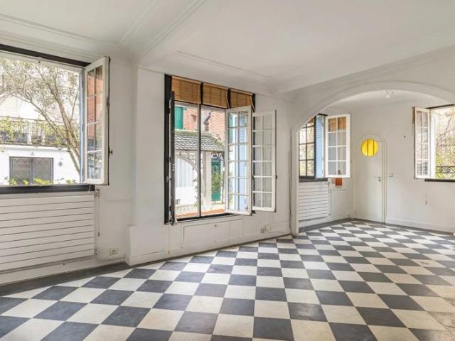 Maison vente à Paris, Île-de-France