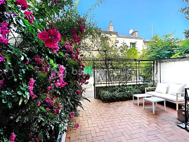 Villa vente à Paris, Île-de-France