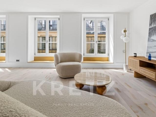 Appartement vente à Paris 1er Arrondissement, Paris
