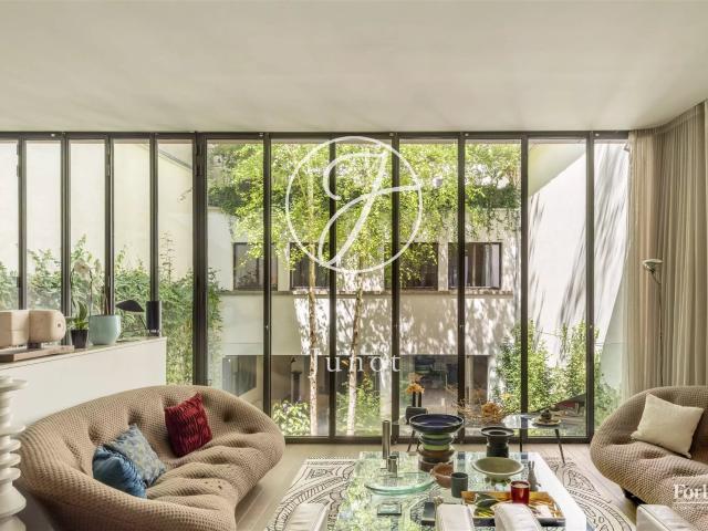 Maison vente à Paris, Île-de-France