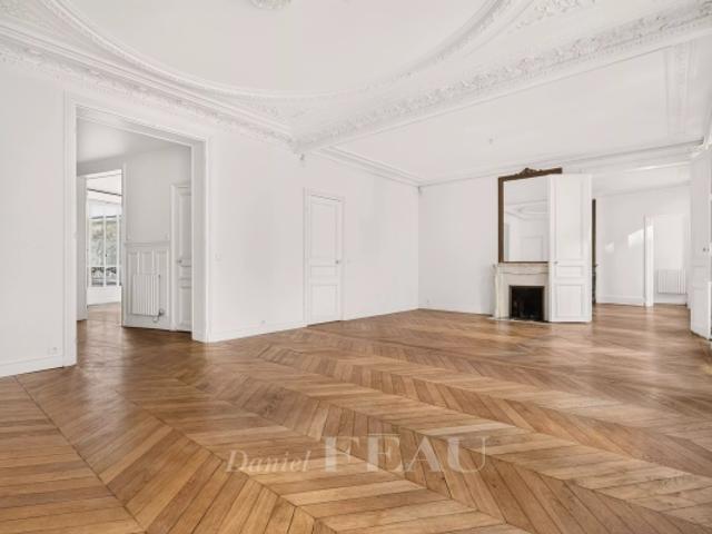 Appartement vente à Paris 1er Arrondissement, Paris