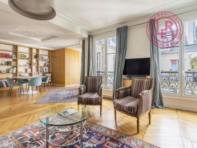 Appartement vente à Paris 1er Arrondissement, Paris