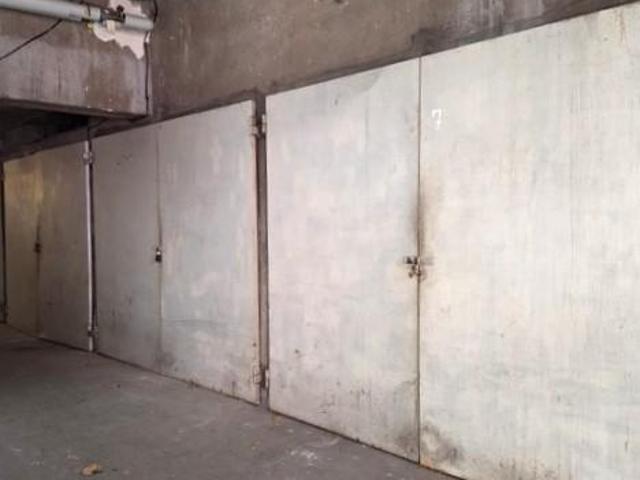 Garage vente à Paris, Île-de-France