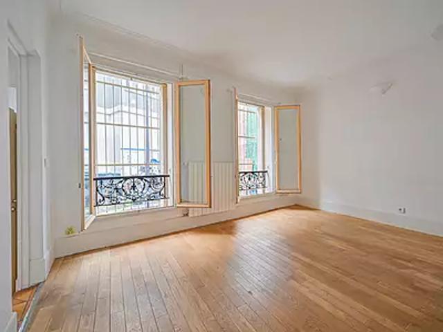 Maison vente à Paris, Île-de-France