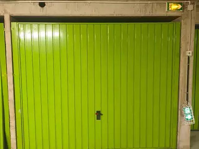 Garage vente à Paris 5e Arrondissement, Paris