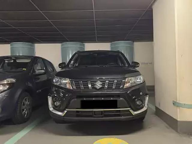 Garage vente à Paris, Île-de-France