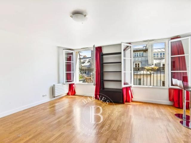 Appartement vente à Paris, Île-de-France