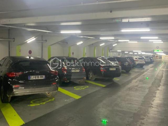 Garage vente à Paris