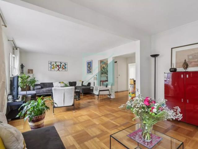 Appartement vente à Paris, Île-de-France