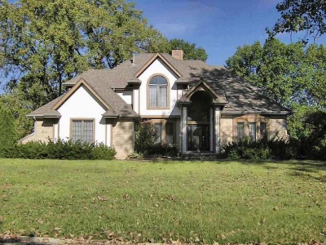 House for sale in Olympia Fields, Illinois