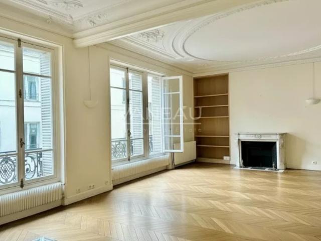 Appartement vente à Paris, Île-de-France