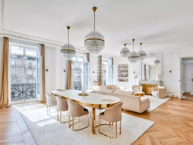 Appartement vente à Paris, Île-de-France
