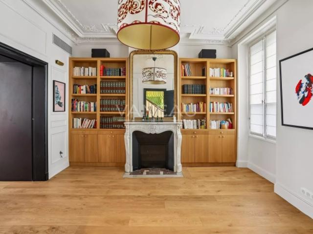 Maison vente à Paris, Île-de-France