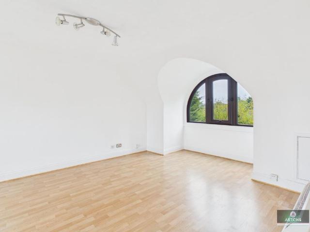 Apartment for rent in Southgate, Crawley