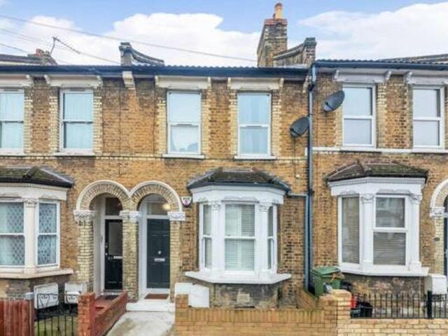 House for sale in Upchurch, Gillingham
