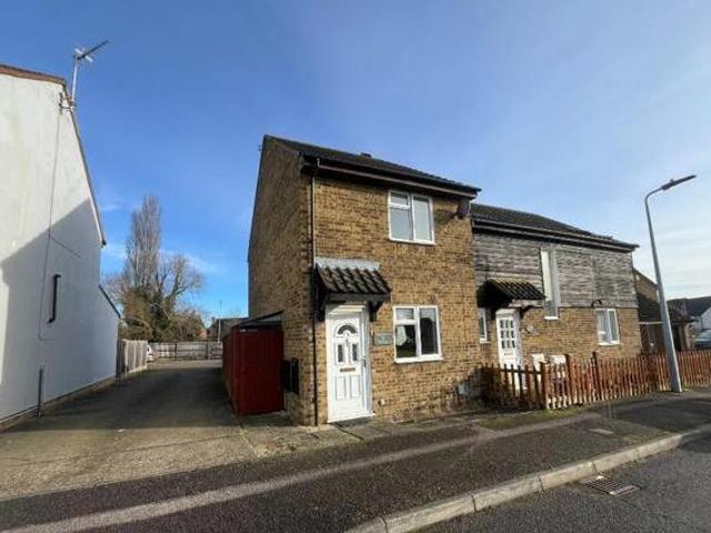 House for rent in Poplars, Shephall