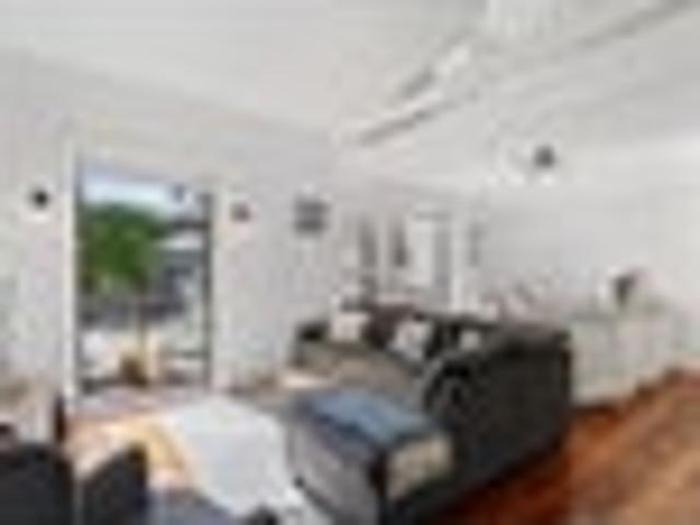 Apartment for sale in Ponsonby, Oroua County