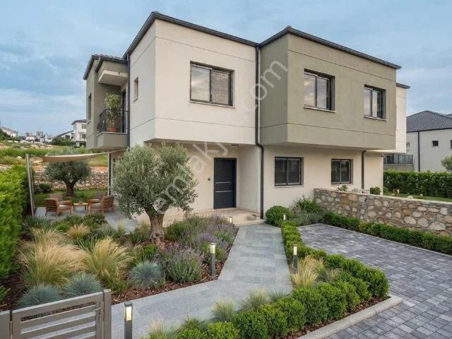 Sariçam, Adana içerisinde satılık Villa