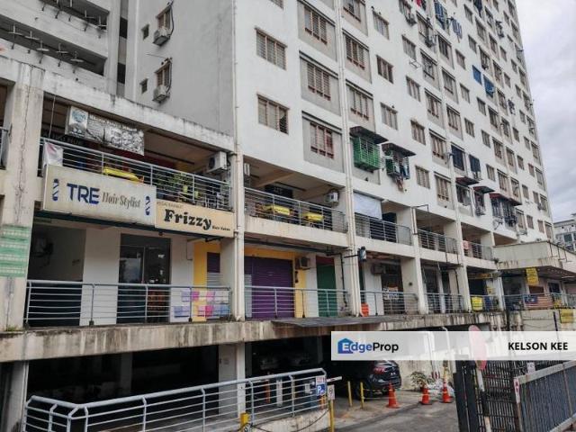 Shop for rent in Seksyen 51A, Petaling Jaya
