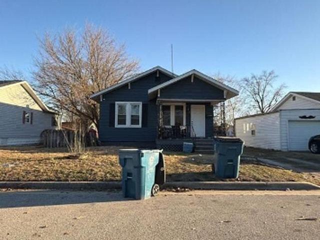 House for sale in Wood River, Illinois
