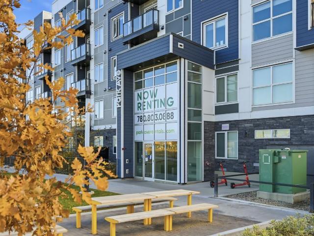 Apartment for rent in Wedgewood, Alberta