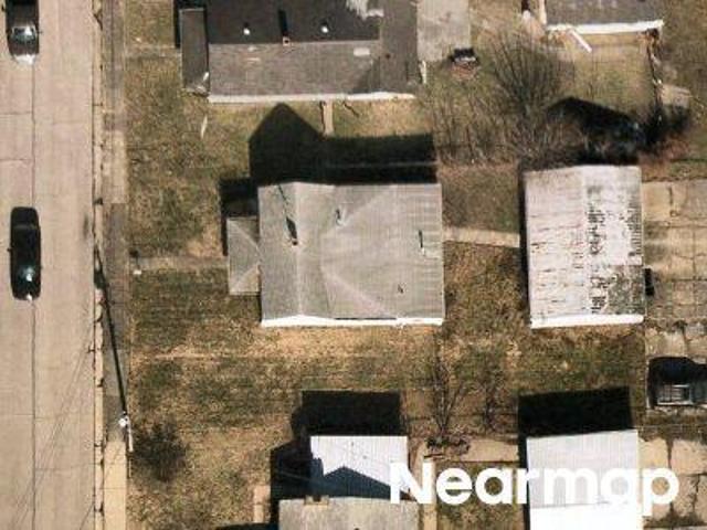 House for sale in New Albany, Indiana