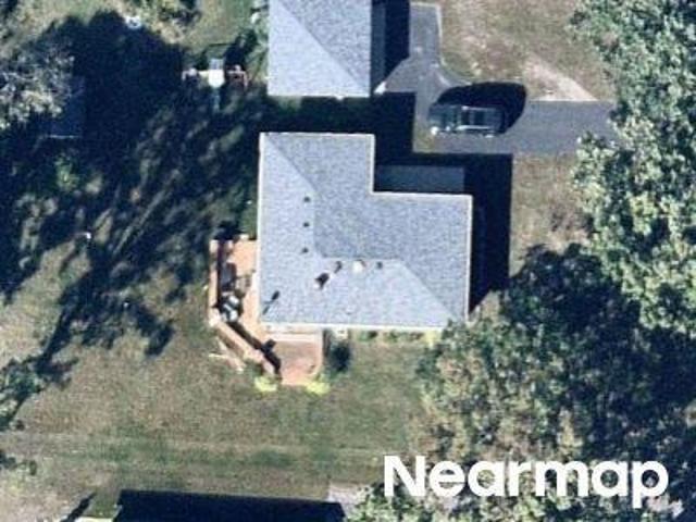 House for sale in Winthrop Harbor, Illinois