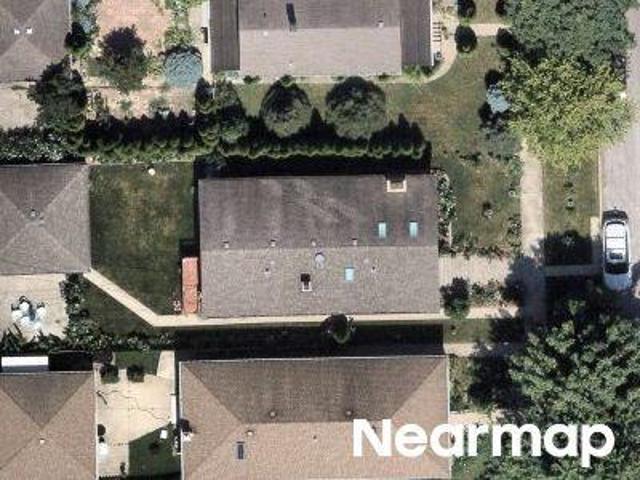 House for sale in Illinois