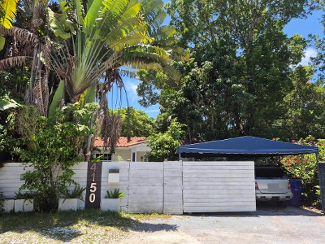 House for sale in Coconut Grove, Miami