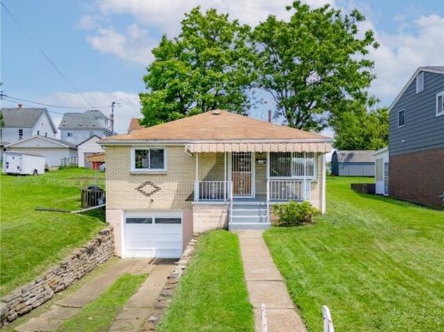 House for sale in Clairton