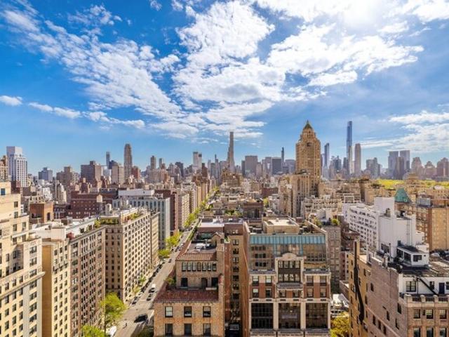 Condo for sale in Arverne, New York