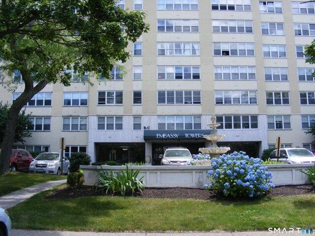 Condo for sale in Bridgeport, Connecticut