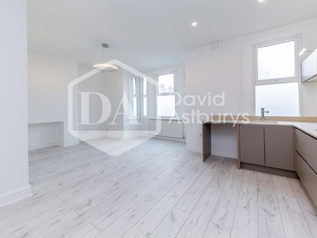 Apartment for rent in Hornsey, Greater London