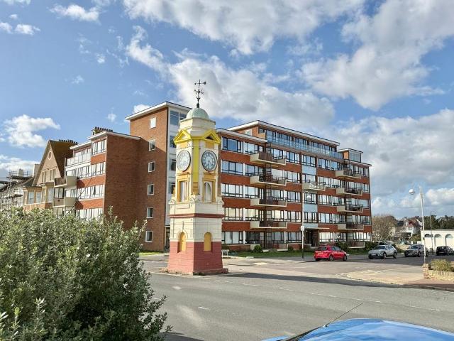 Apartment for rent in Central, Heathlands