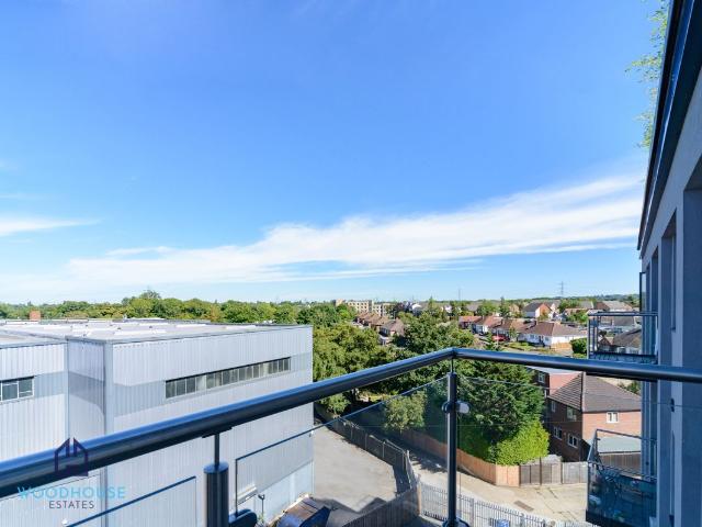 Apartment for rent in Otterspool, Bushey