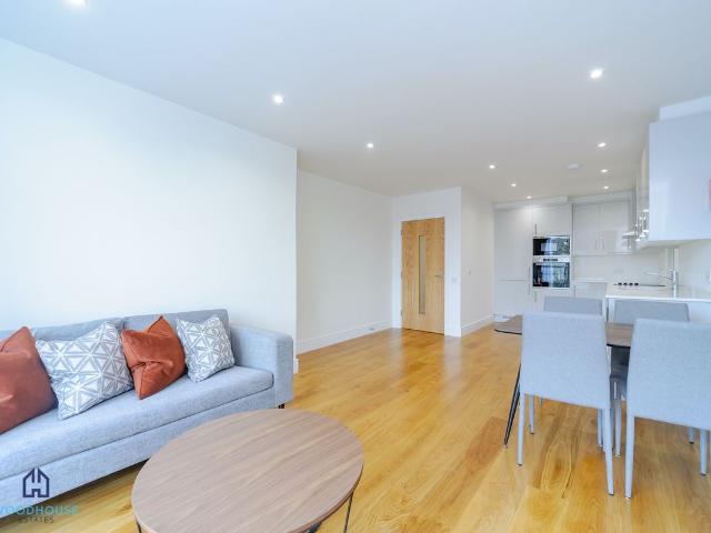 Apartment for rent in Winfield Park, Hertsmere
