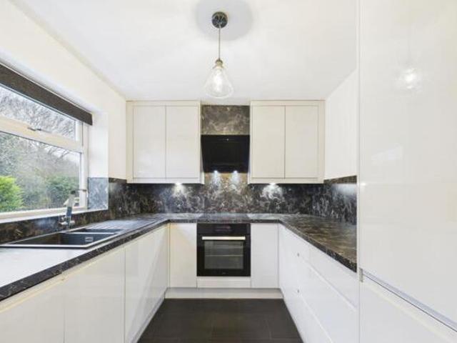 House for sale in Chapeltown, South Yorkshire