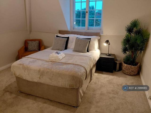 Apartment for rent in The Avenues, Hull