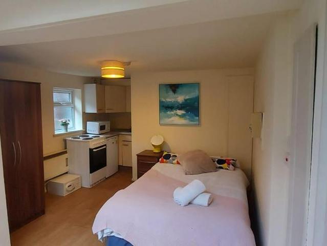 Apartment for rent in Willesden Green, Greater London