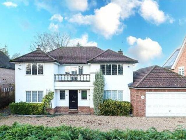 House for sale in Roundwood, St Albans