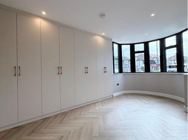 Apartment for rent in Dudden Hill, Greater London