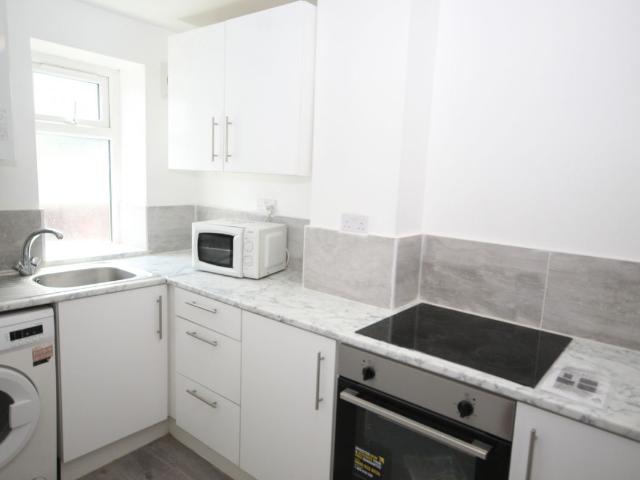 Studio for rent in Brondesbury, Greater London