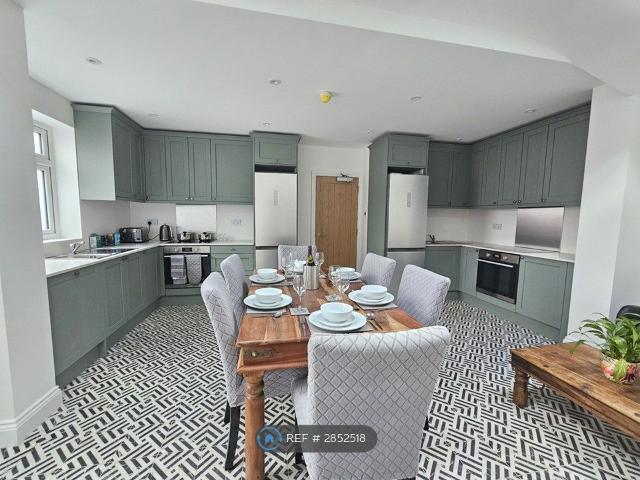 Room for rent in London Borough of Hounslow, Greater London