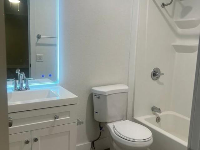 Apartment for rent in Santa Ana, California