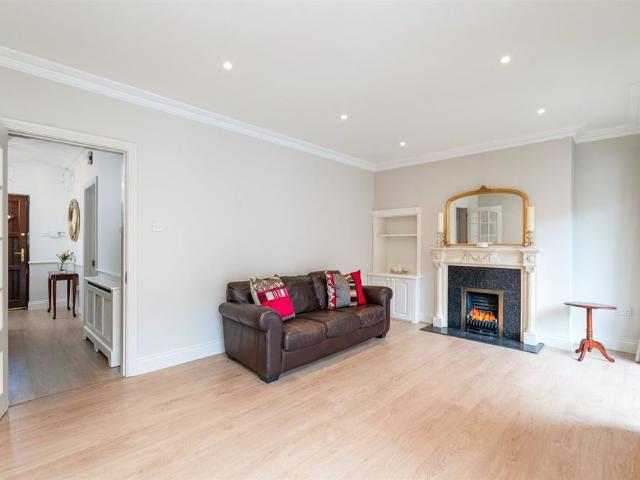House to rent in Bluebell, North Tipperary