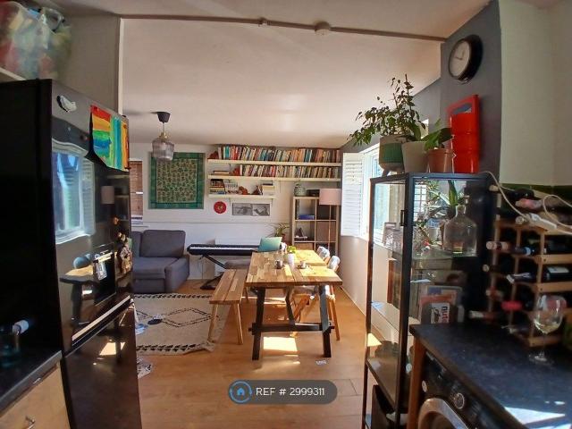 Apartment for rent in South Hackney, Greater London