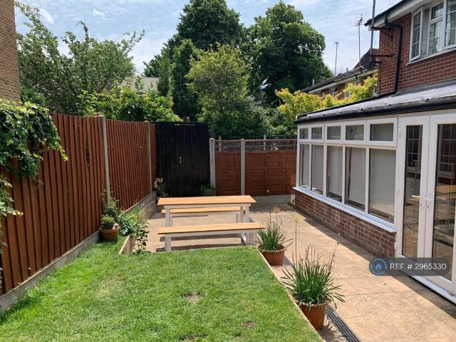 House for rent in South Hackney, Greater London