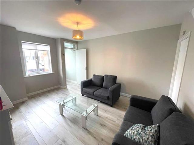 Apartment to rent in Bluebell, North Tipperary