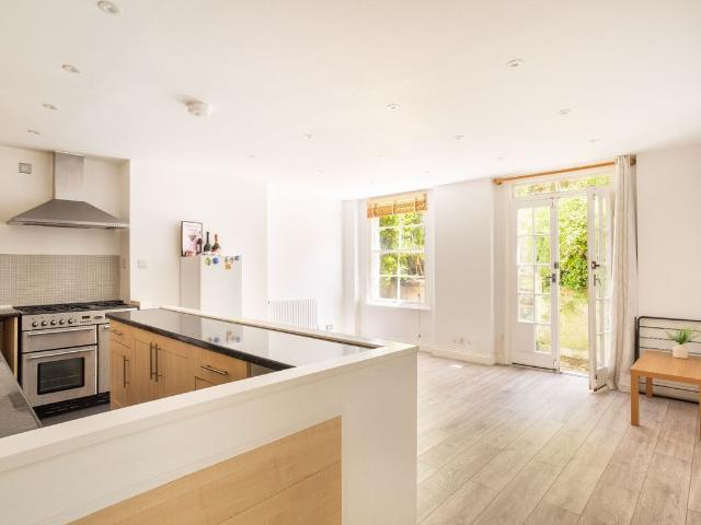 Apartment for rent in Round Hill, Brighton & Hove
