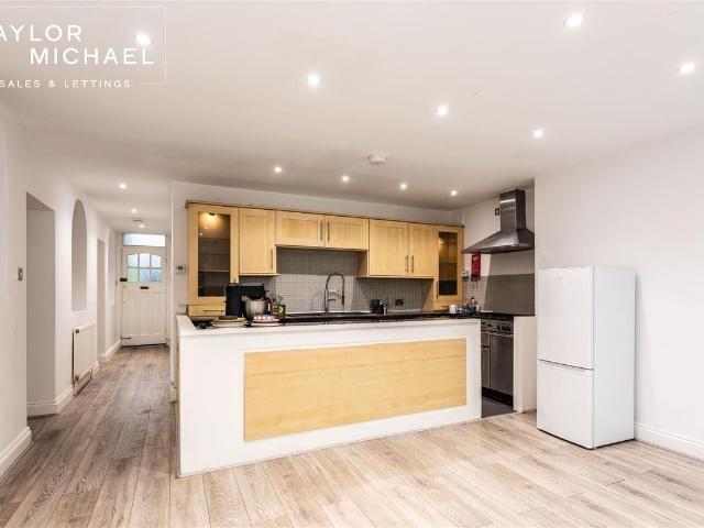 Apartment for rent in Round Hill, Brighton & Hove